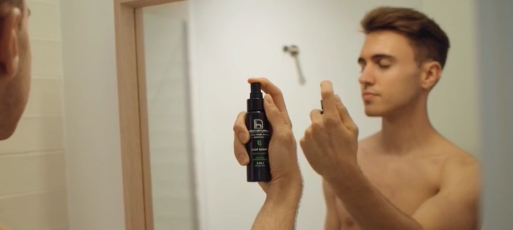cuidado facial hombre piel grasa. Cosmético seborregulador