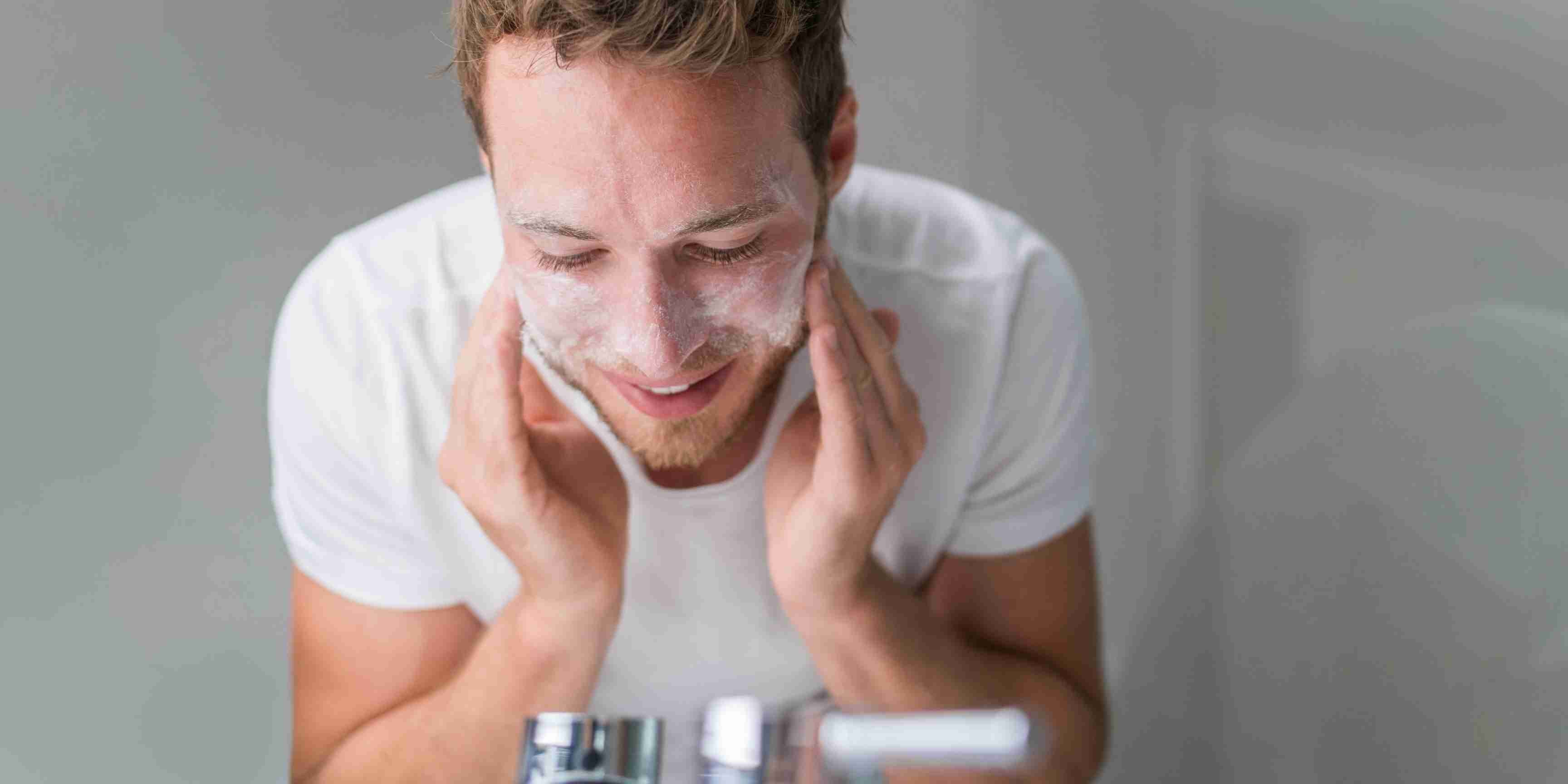 Limpiador facial hombre