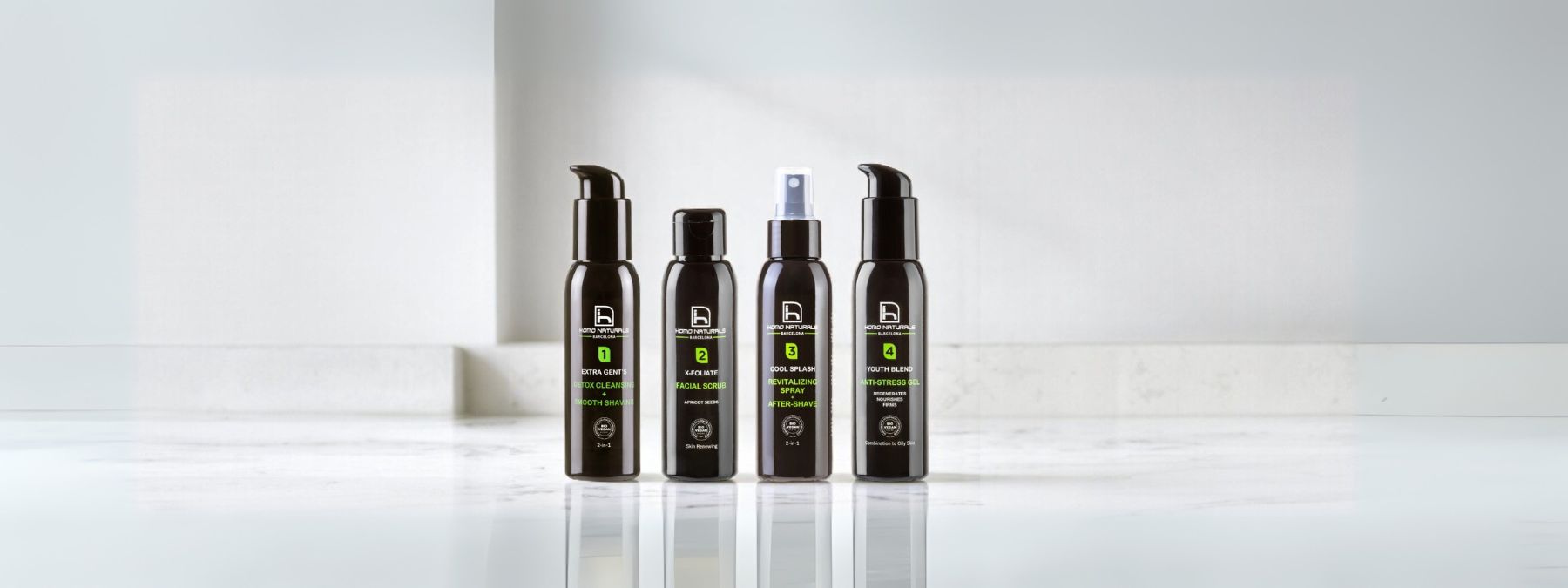 Productos de cuidado facial antiedad para hombre. Tratamientos naturales con crema antiarrugas y contorno de ojos con certificación Bio + Vegan