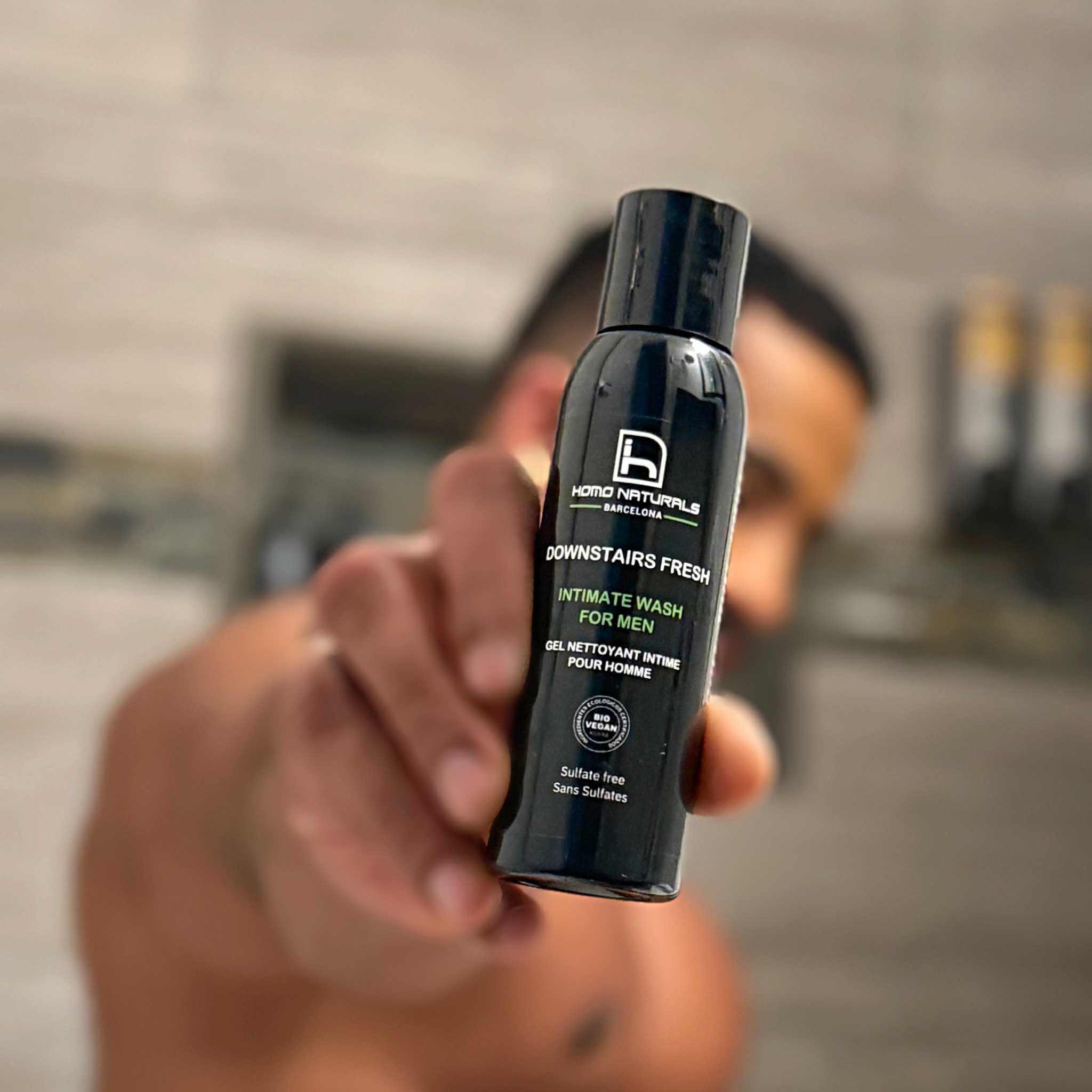 Jabón íntimo para hombre. Gel de higiene íntima natural y sin sulfatos con pH adaptado al hombre.