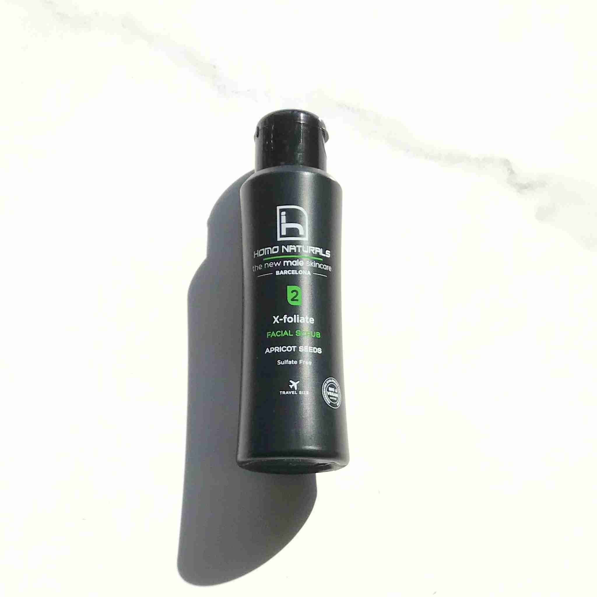 Gommage visage pour homme